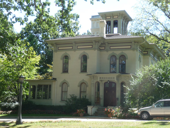 districts-oaklands-590